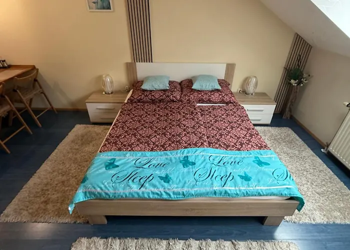 Lägenhet Kossuth Budapest